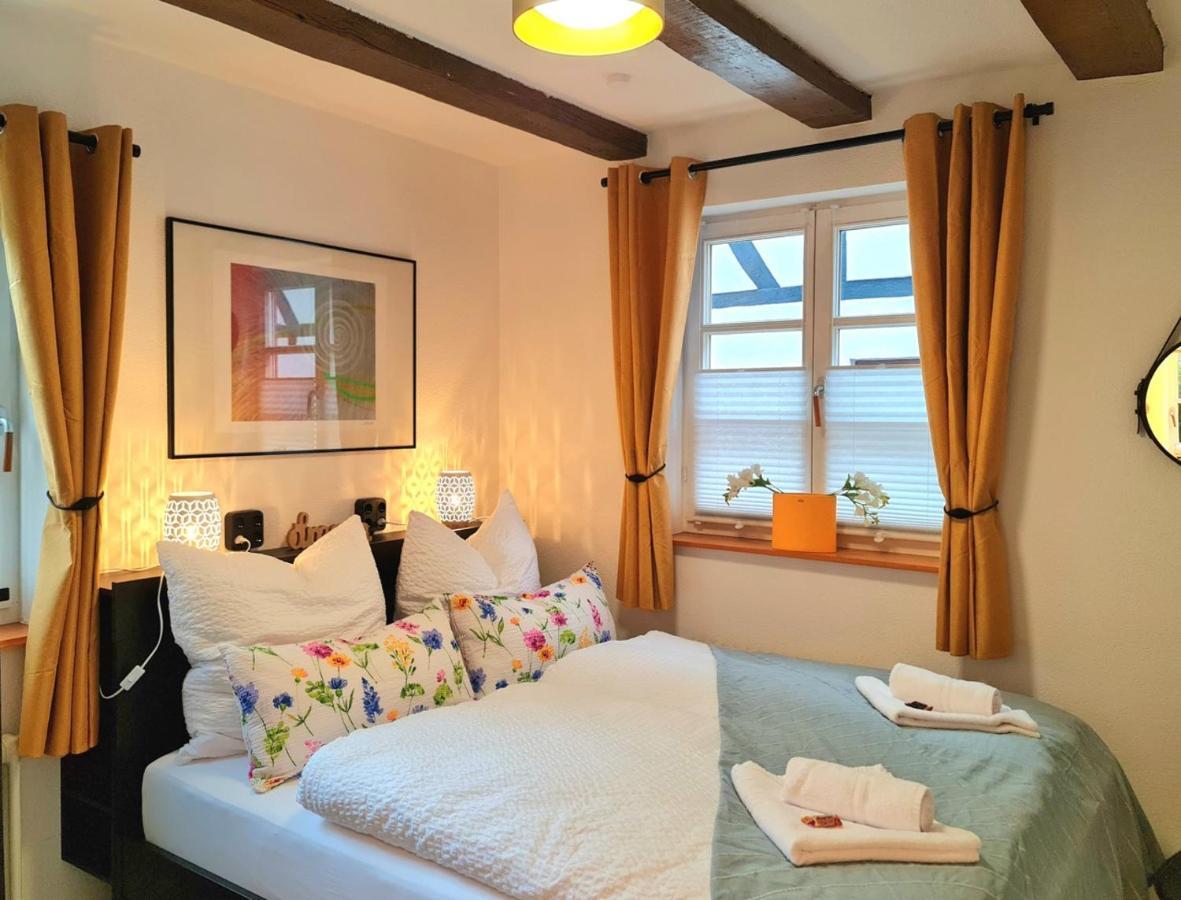Avahome: Haus Fuer 16, Wlan, Parkplaetze, Netflix, Nespresso Kandel Esterno foto