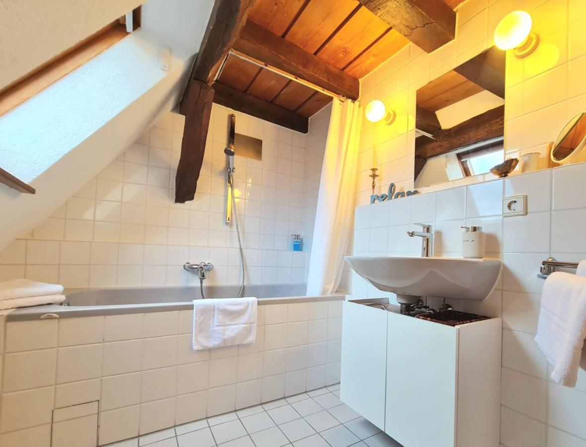Avahome: Haus Fuer 16, Wlan, Parkplaetze, Netflix, Nespresso Kandel Esterno foto
