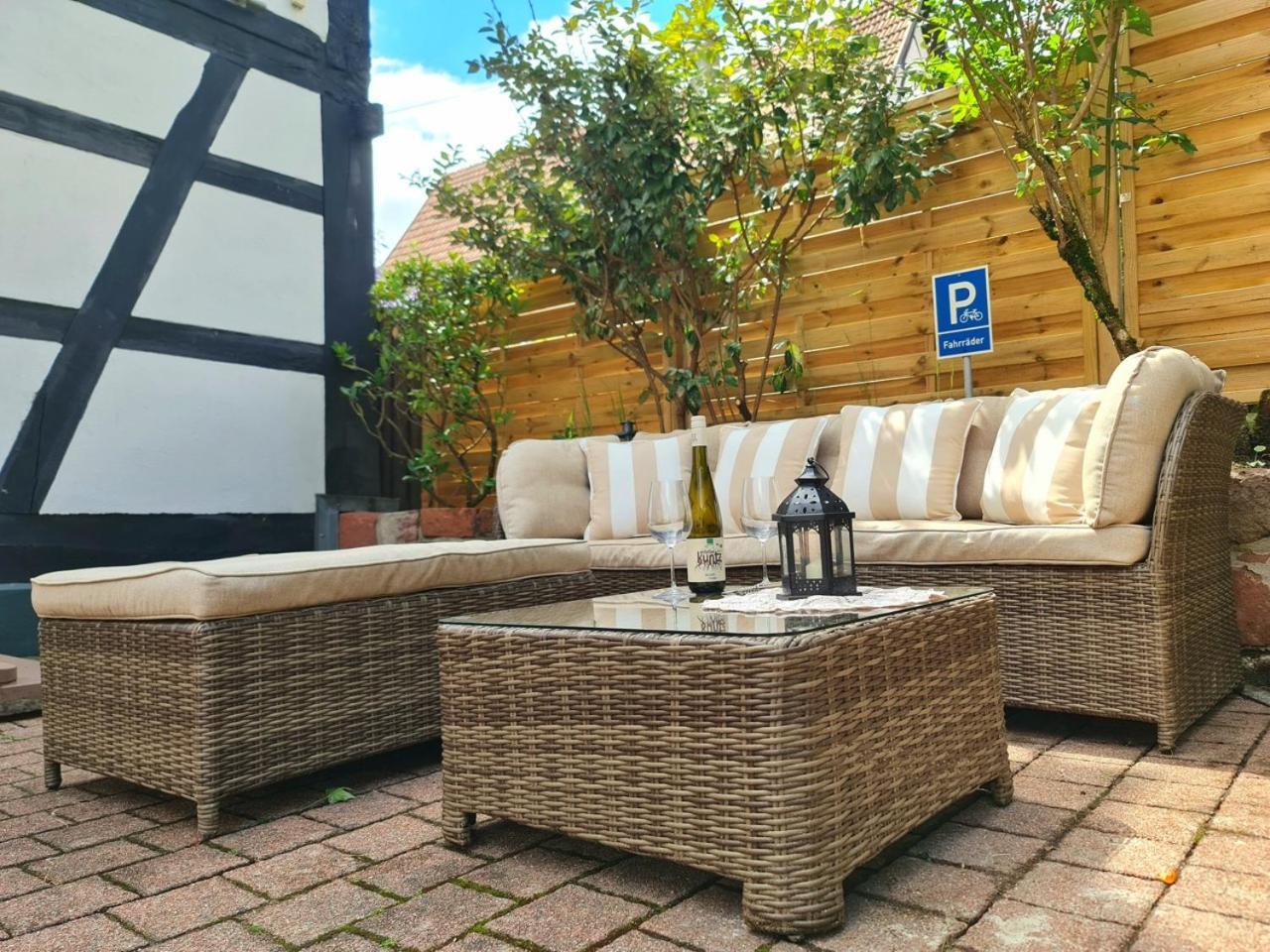 Avahome: Haus Fuer 16, Wlan, Parkplaetze, Netflix, Nespresso Kandel Esterno foto